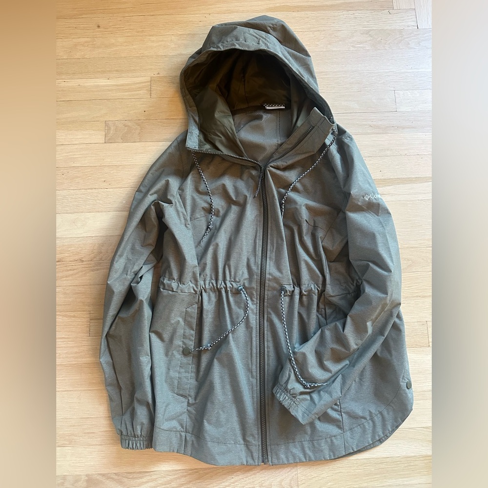 Columbia rain jacket